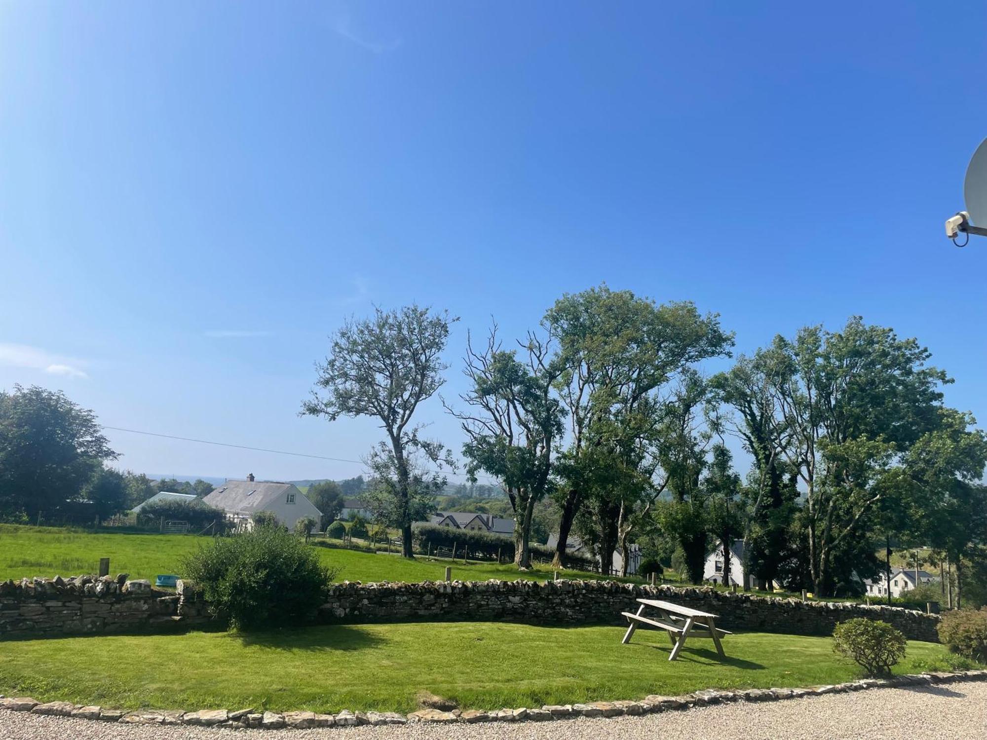 Country Farm House Bruckless Екстериор снимка