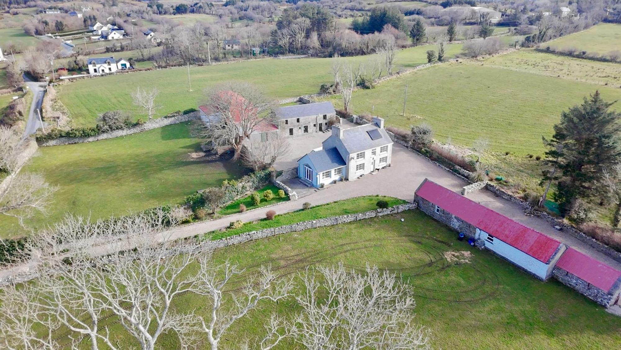 Country Farm House Bruckless Екстериор снимка
